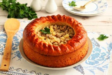Chuvash Yeast Pie: Delicious Family Meal