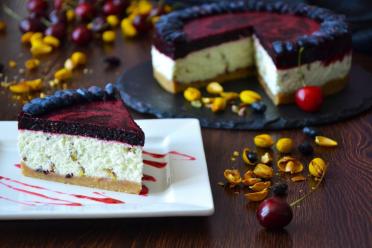 Pistachio Yogurt Cake with Honeysuckle Twist