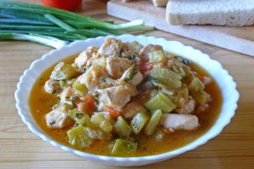 Summer Chicken and Zucchini Sauté