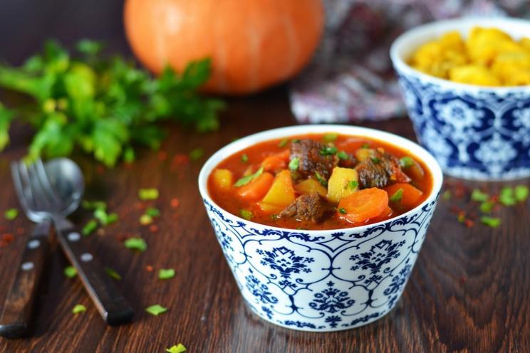 Hearty Pumpkin Meat Stew Hearty Pumpkin Meat Stew