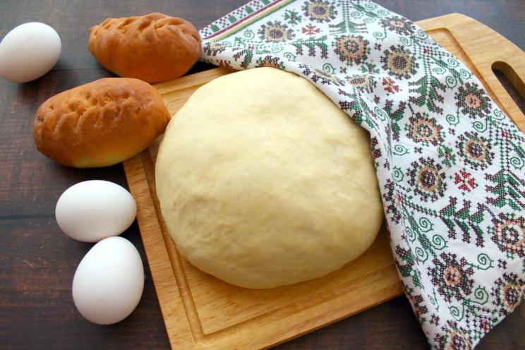 Quick & Easy Milk Yeast Dough for Delicious Pies