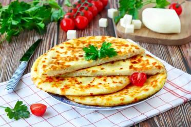 Speedy Skillet Cheese Khachapuri