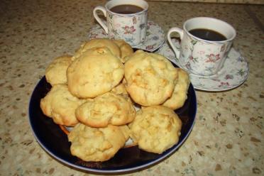 Apple Sour Cream Cookies