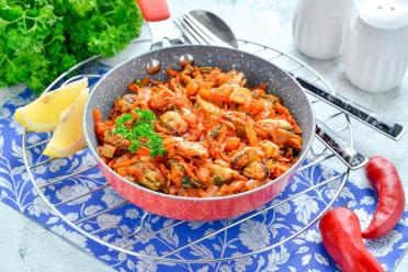 Garlic Tomato Mussels