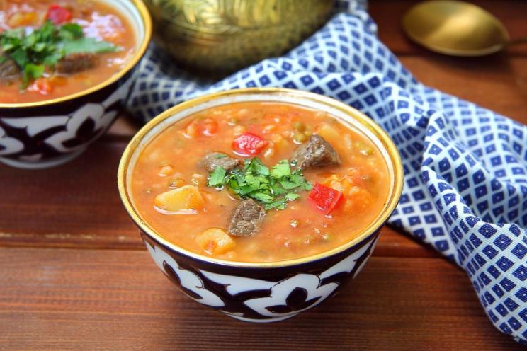 Uzbek Mung Bean Soup: A Hearty, Flavorful Delight