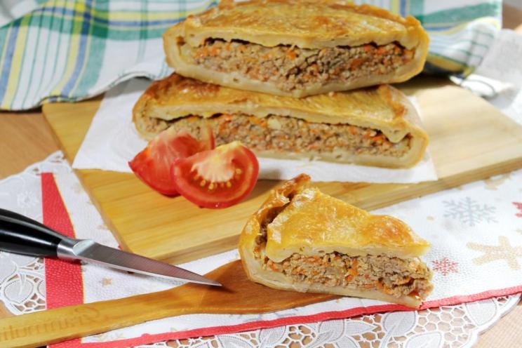 Fish Mince Pie: Perfect for Lunch or Snack Fish Mince Pie: Perfect for Lunch or Snack