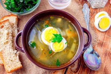 Sorrel Cabbage Soup with Egg