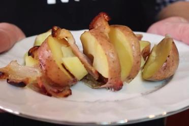Oven-Baked Pork Shish Kebab with Potatoes: Quick & Tasty!