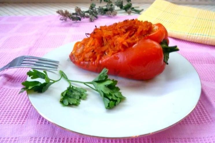 Oven-Baked Stuffed Peppers with Meat