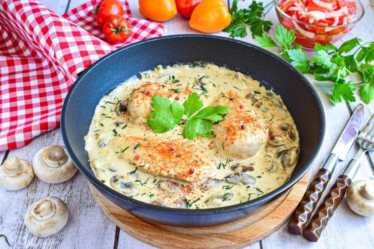 Creamy Mushroom Chicken Breast Creamy Mushroom Chicken Breast