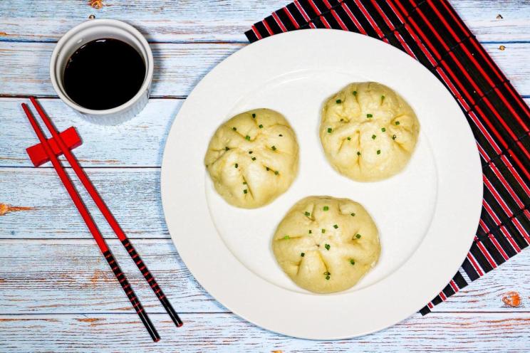 Steamed Baozi: Juicy Chinese Meat Buns Steamed Baozi: Juicy Chinese Meat Buns