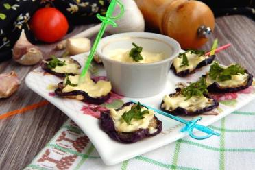 Fried Eggplant with Garlic and Mayonnaise