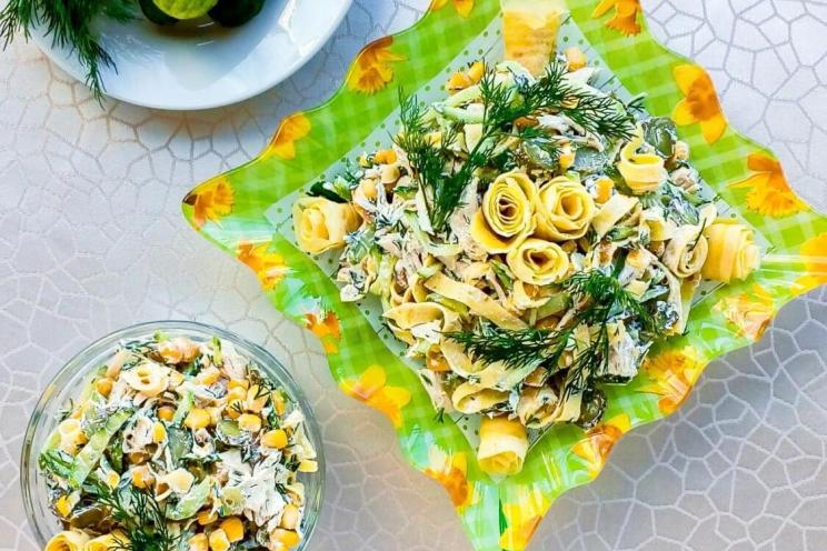 Chicken and Pancake Salad Delight