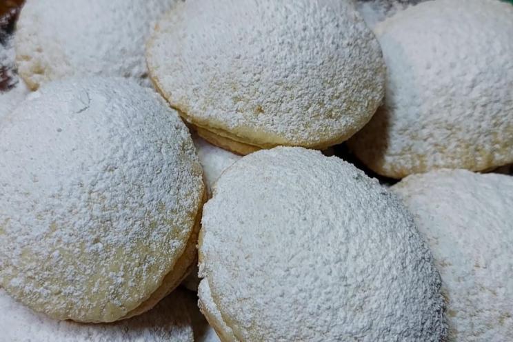 Italian-Inspired Citrus Shortbread Cookies