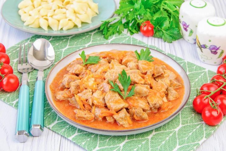 Classic Kindergarten-Style Pork Goulash Classic Kindergarten-Style Pork Goulash
