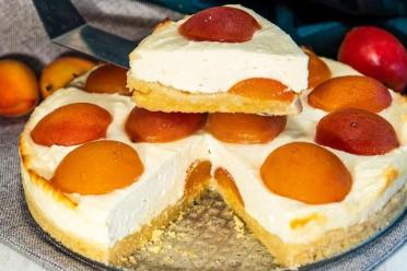 Apricot Cottage Cheese Shortbread Pie