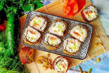 Easy Homemade Tempura Sushi Rolls