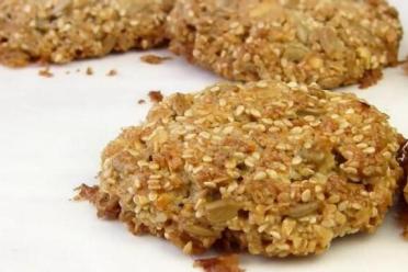 Crunchy Seed & Peanut Oatmeal Cookies (Flourless)
