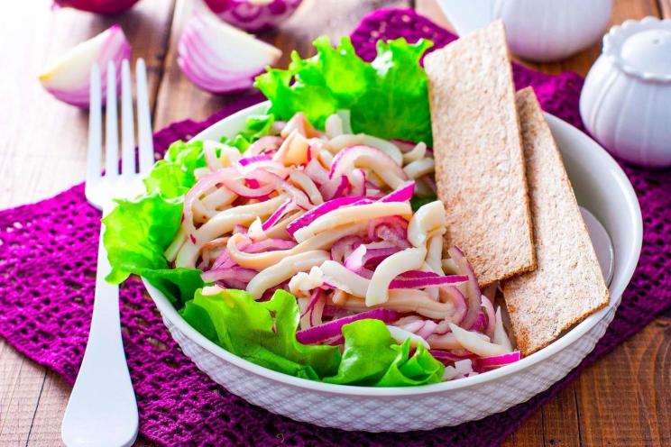 Quick & Easy Squid and Onion Salad