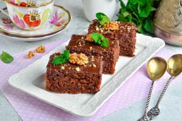 Moist Turkish Cocoa Cake