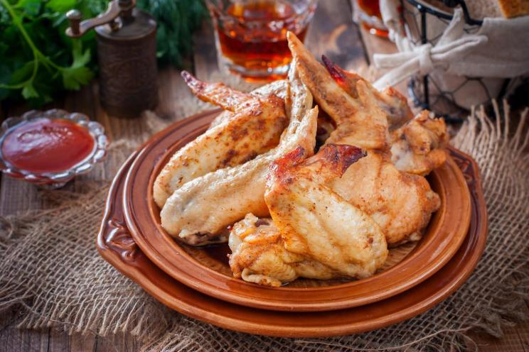 Oven-Baked Juicy Chicken Wings Oven-Baked Juicy Chicken Wings