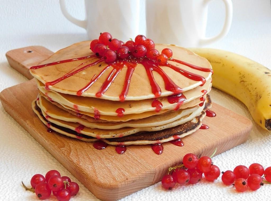 Fluffy Banana Breakfast Pancakes Fluffy Banana Breakfast Pancakes