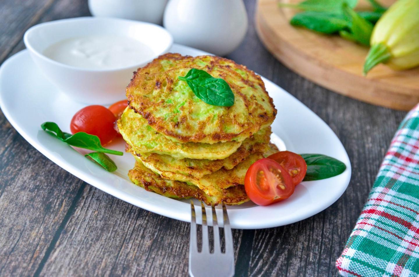 Fluffy Zucchini Semolina Pancakes Fluffy Zucchini Semolina Pancakes