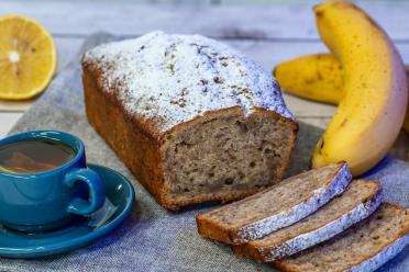 Banana Delight Sponge Cake
