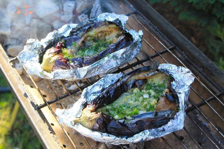 Grilled Foil-Wrapped Eggplants