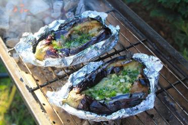 Grilled Foil-Wrapped Eggplants