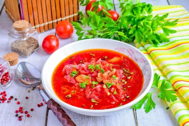 Tomato-Infused Borscht