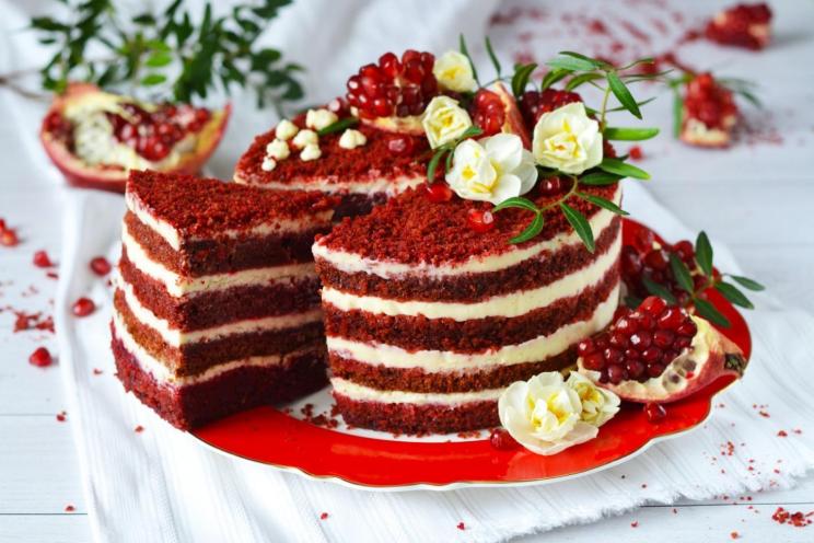 Easy Red Velvet Cake with Cream Cheese Frosting