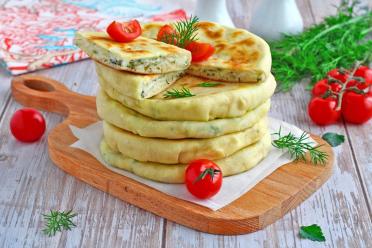 Cheesy Kefir Skillet Flatbreads