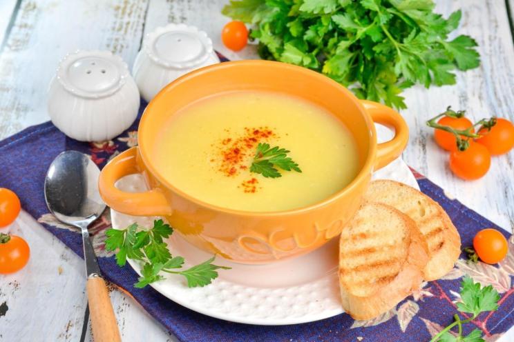 Cheesy Potato Soup with Croutons