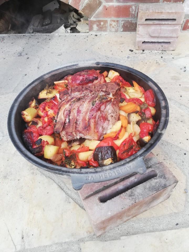 Roast Meat & Vegetables Peka Style