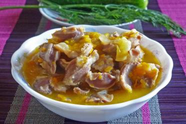 Hearty Chicken Gizzard Stew with Veggies and Spices