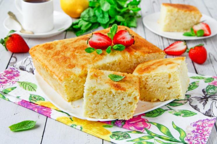 Fluffy Oven-Baked Kefir Manna Cake