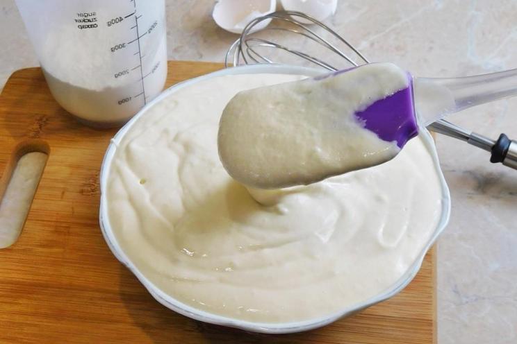 Fluffy Jellied Pie Dough with Sour Cream and Mayo