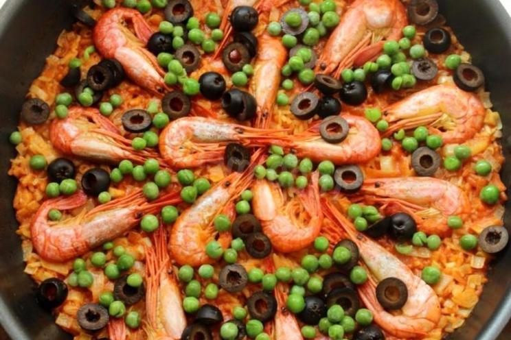 Shrimp and Tomato Paella