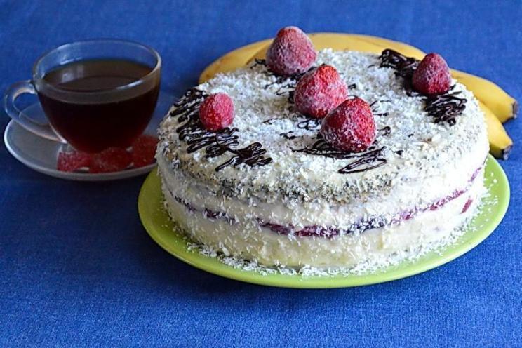 Strawberry Soufflé Delight Cake