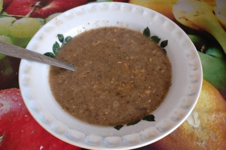 Slow Cooker Onion-Mushroom Puree Soup