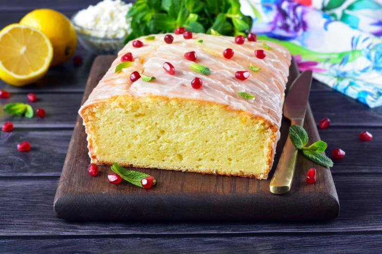 Quick and Easy Baked Cottage Cheese Pie