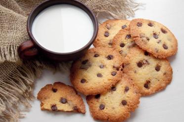 Quick & Crispy Chocolate Chip Cookies