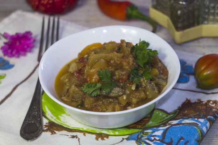 Quick and Tasty Eggplant Appetizer with Peppers and Tomatoes