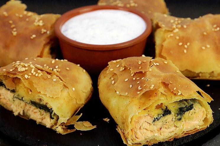 Salmon, Spinach & Cheese Strudel Delight Salmon, Spinach & Cheese Strudel Delight