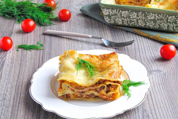 Classic Meat Lasagna Delight