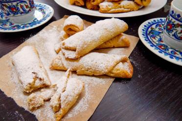 Easy Homemade Tatar Walnut Rolls