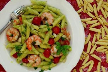Shrimp and Zucchini Pasta with Tomatoes