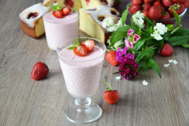 Irresistible Summer Strawberry Mousse