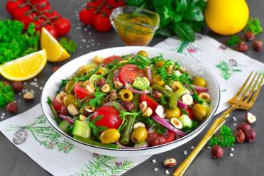 Spicy-Sweet Veggie Salad